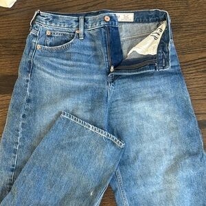 Gap Barrel jeans size 28